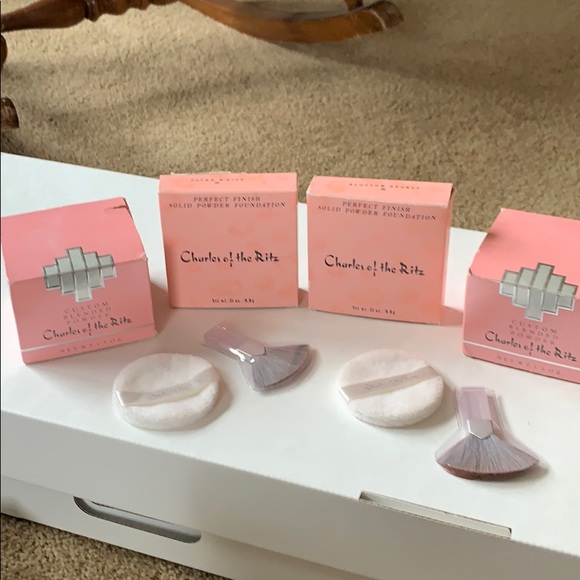 Lot of Charles of the Ritz make up RARE - Picture 1 of 4